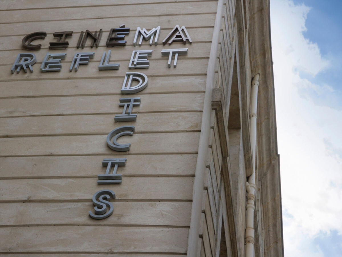  – Enseignes de cinéma